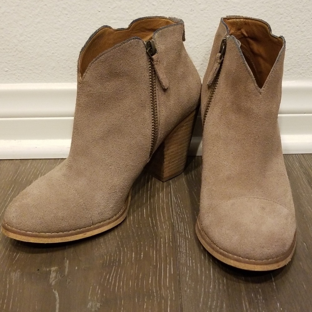 Susina ankle boots